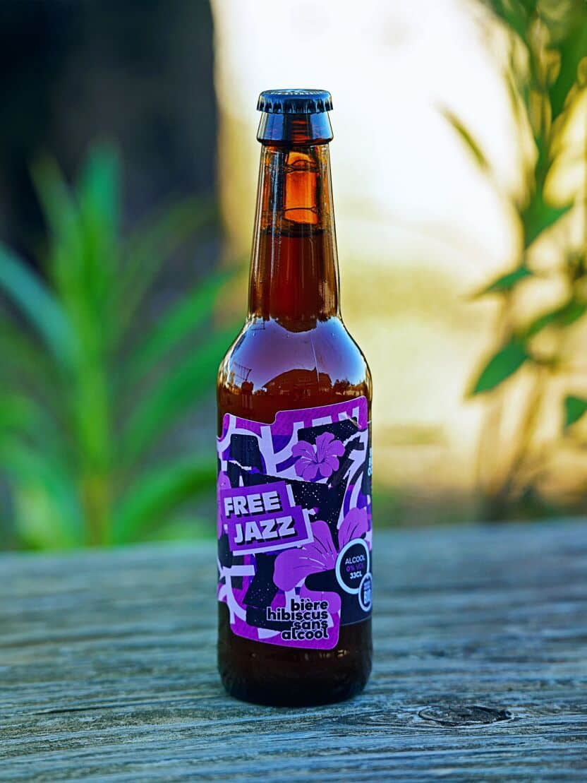 Kiss'Wing - Free Jazz Blanche Hibiscus 0,0% – Image 1